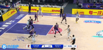 很坚决！陈盈骏借掩护先中三分&翟晓川三分空心再中 打停北控！